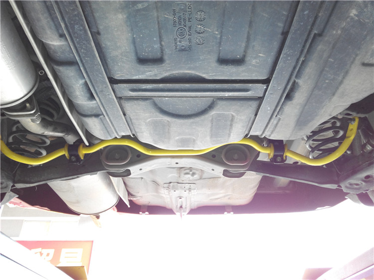 思銘安裝DICKASS防傾桿 思銘安裝DICKASS防傾桿